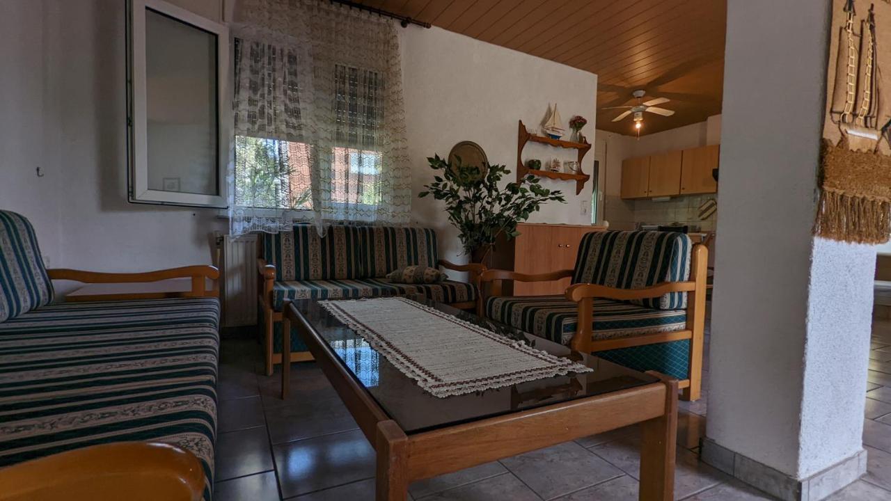Ferienwohnung Moustaki Keramotí Exterior foto